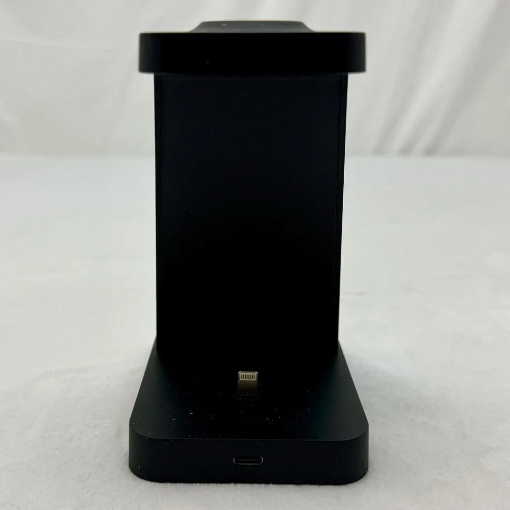 3 in 1 Charging Dock for iPhone Airpods & Apple Watch Lighting Port